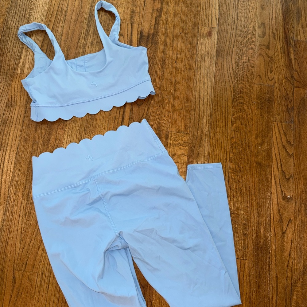JoyLab Light Blue Scalloped Edge Sports Bra - Picture 5 of 5